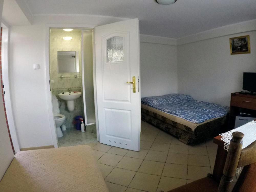 U Grazyny Guest house *